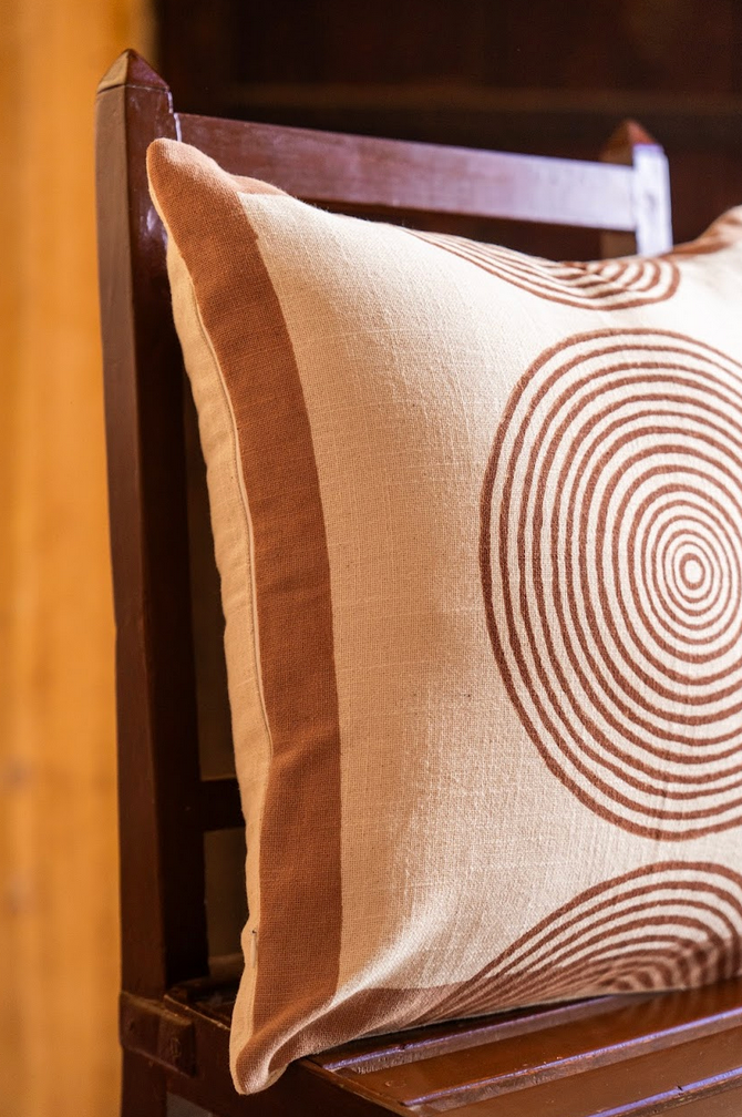 Anant Cushion Cover
