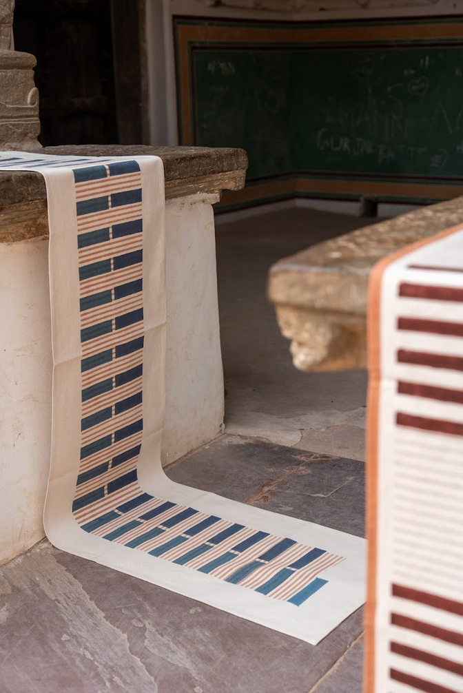 Harmonia Blues Table Runner