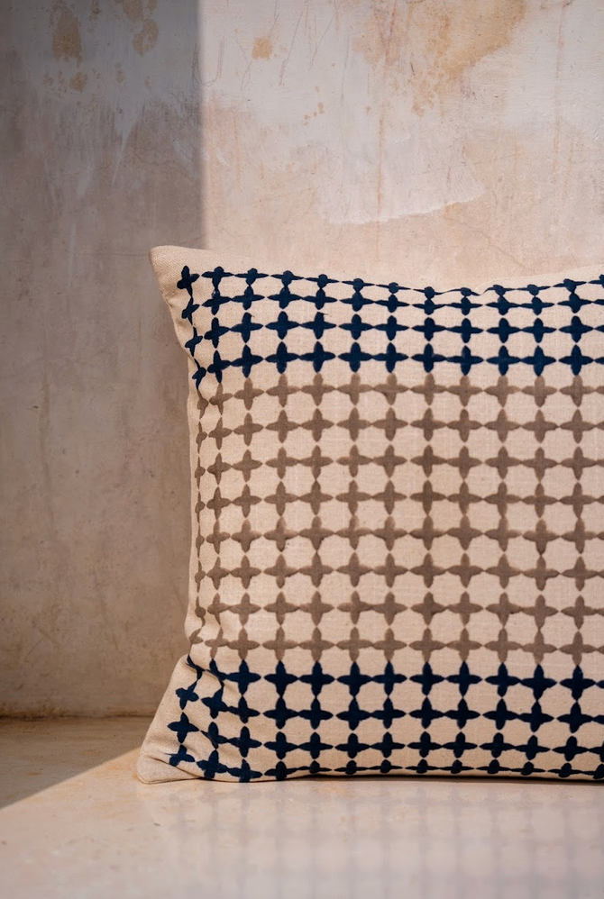 Roozan Cushion Cover