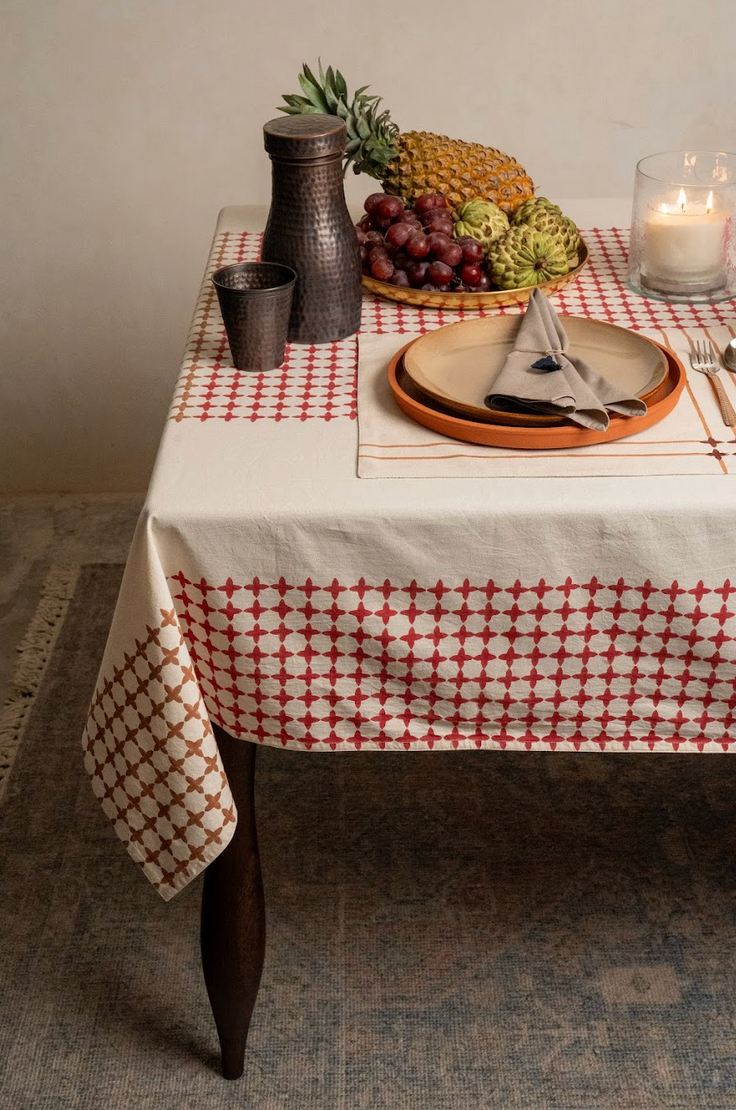 Roozan Table Cover