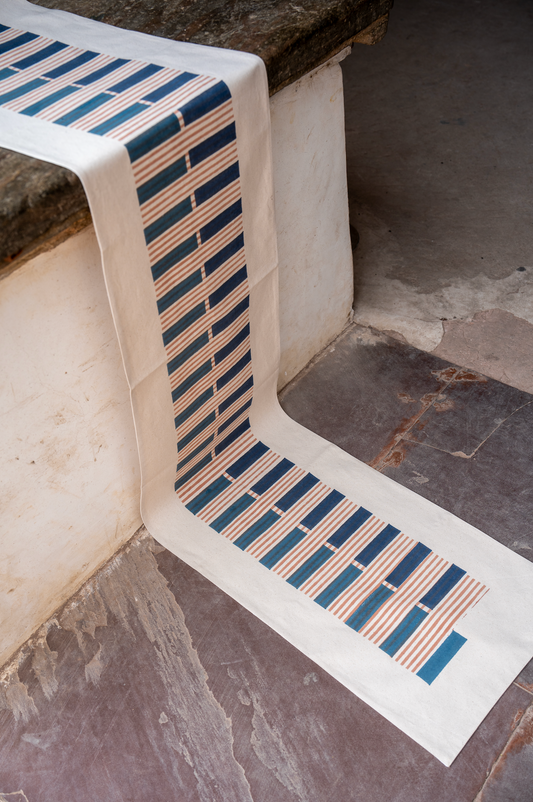 Harmonia Blues Table Runner